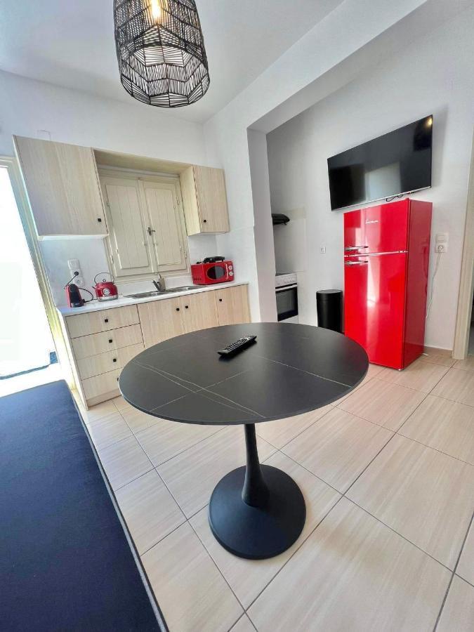 Blackrock Suites Karterados  Exteriér fotografie