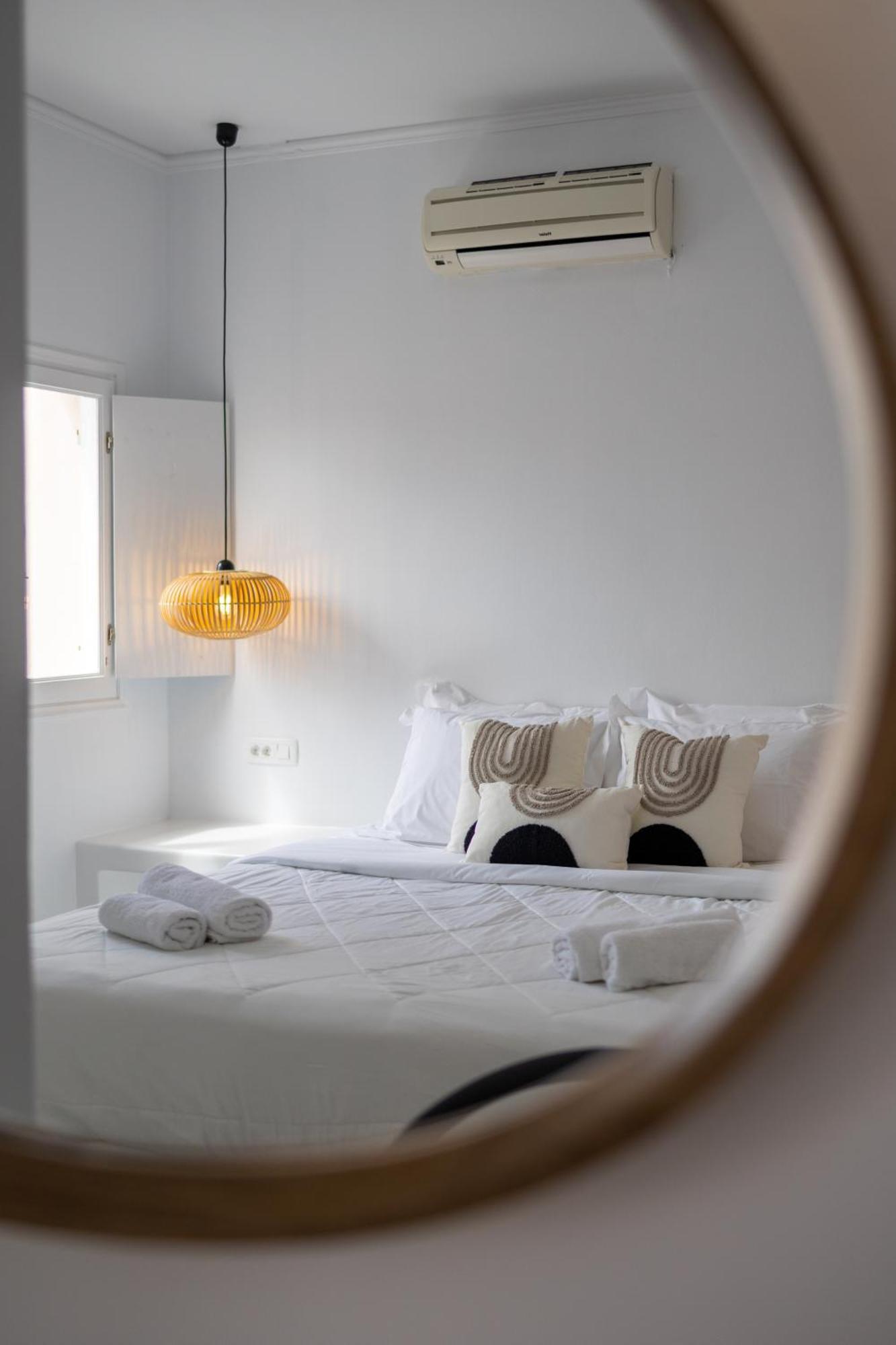 Blackrock Suites Karterados  Exteriér fotografie