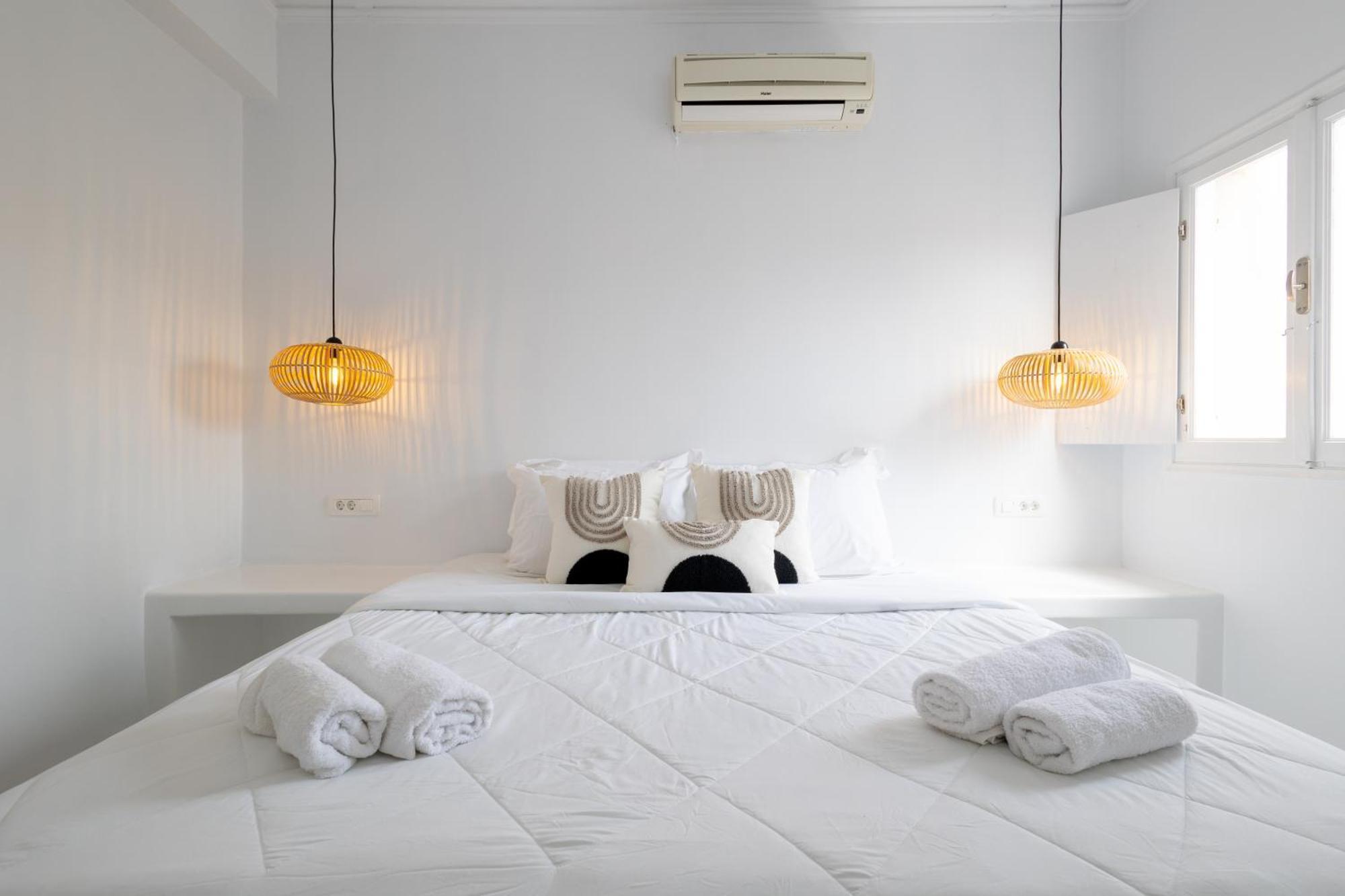 Blackrock Suites Karterados  Exteriér fotografie